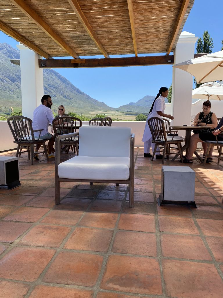 Tasting at the winery Twee Jonge Gazellen